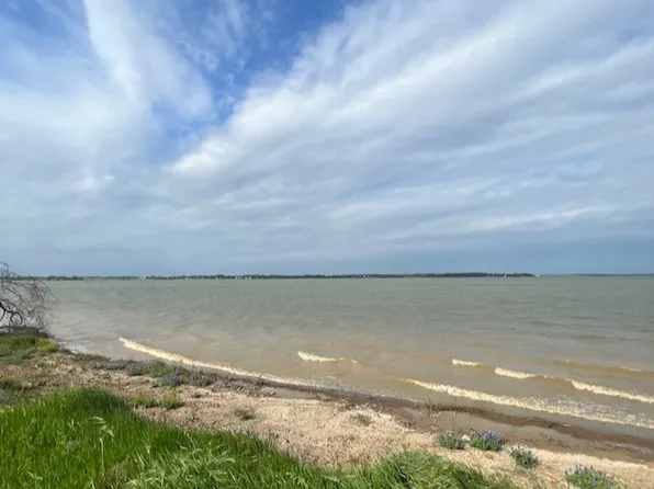 41 Emerald Ln, Corsicana, TX 75109