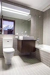 Rented by R New York