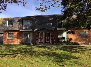 147 Robert Dr APT C, North Tonawanda, NY 14120