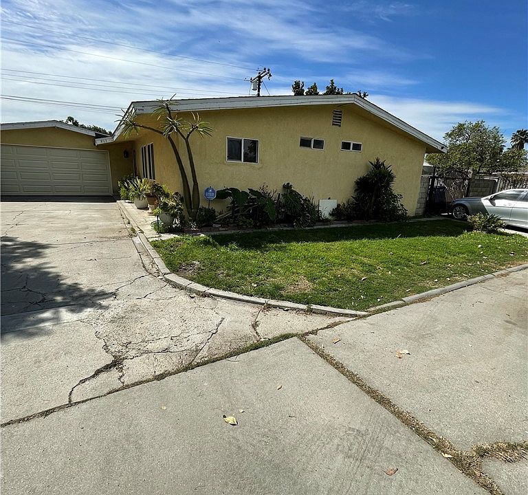 1st image of 403 Basetdale Ave