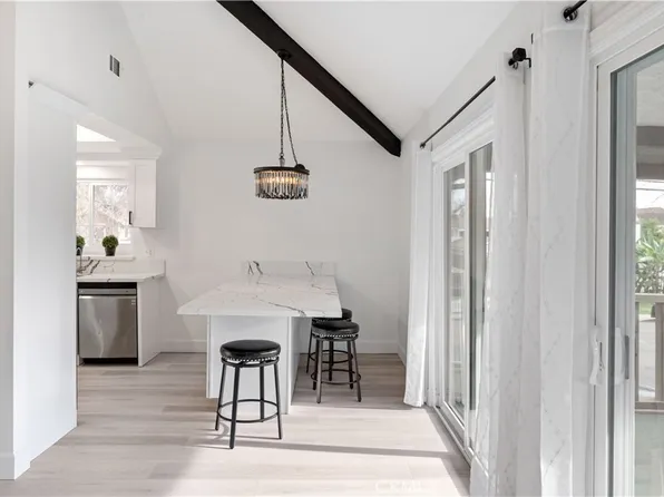 2231 Pacific Ave APT A1, Costa Mesa, CA 92627