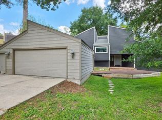 109 Springs Edge Dr, Montgomery, TX 77356