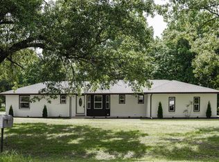 5240 N Crestwood Dr, Springfield, MO 65803