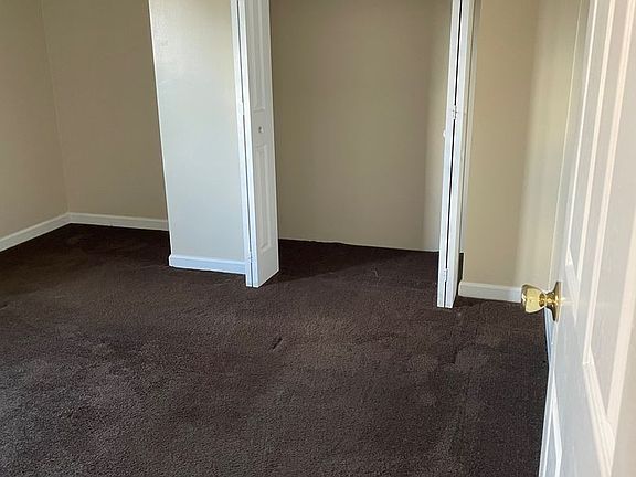 4th image of 3116 Court St APT 14