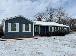 1319 S Webster St, Harrisburg, IL 62946