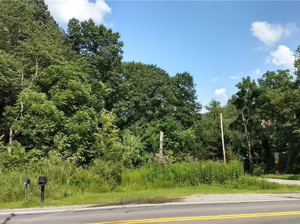 3445 Conway Wallrose Rd, Sewickley, PA 15143