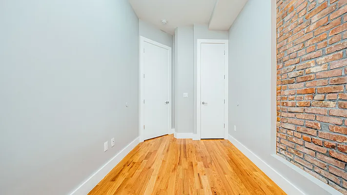 Rented by Nooklyn NYC LLC | media 8