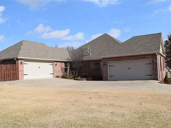 2nd image of 8660 W Park Ridge Dr