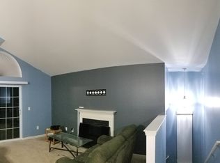 29949 Foxrun Cir, Warren, MI 48092