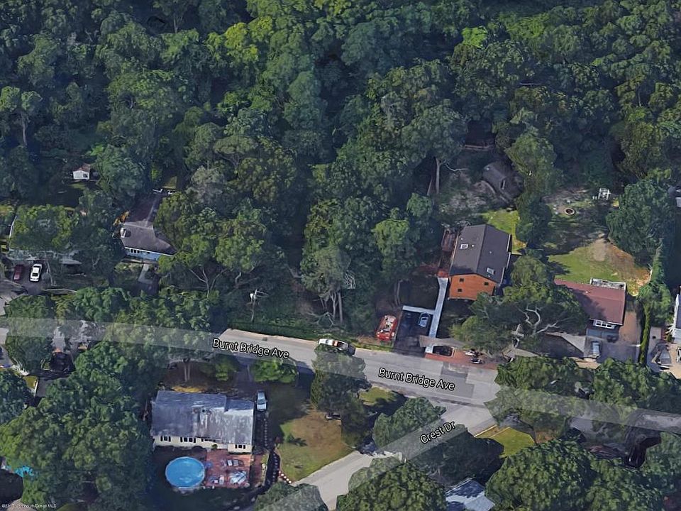 2nd image of 36 Burnt Bridge Ave