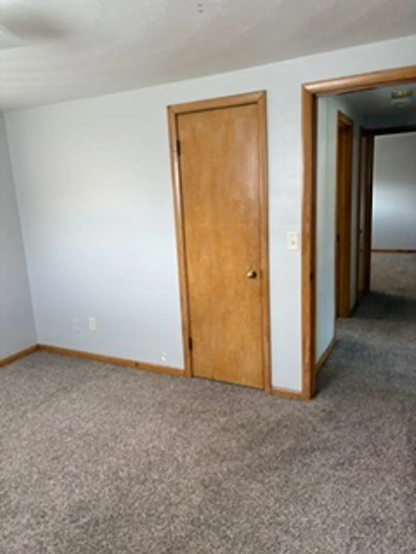 One Bedroom Duplex — Photo 4