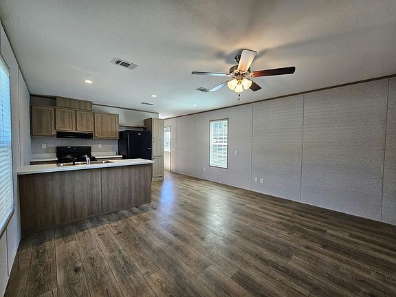 2nd image of 491 Suwanee Dr #2019