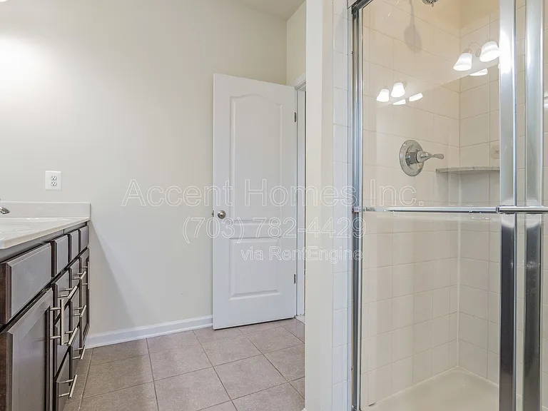 8605 Sweet Rose Ct — Photo 15
