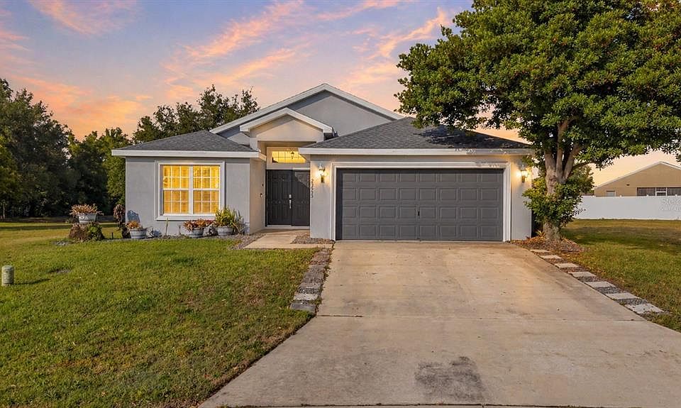 1st image of 23905 Narrowleaf Ct