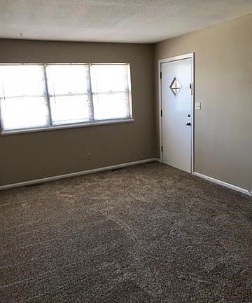 2nd image of 1200 N Cottage Ave