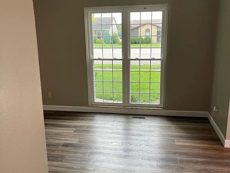 964 N Dorset Rd — Photo 3