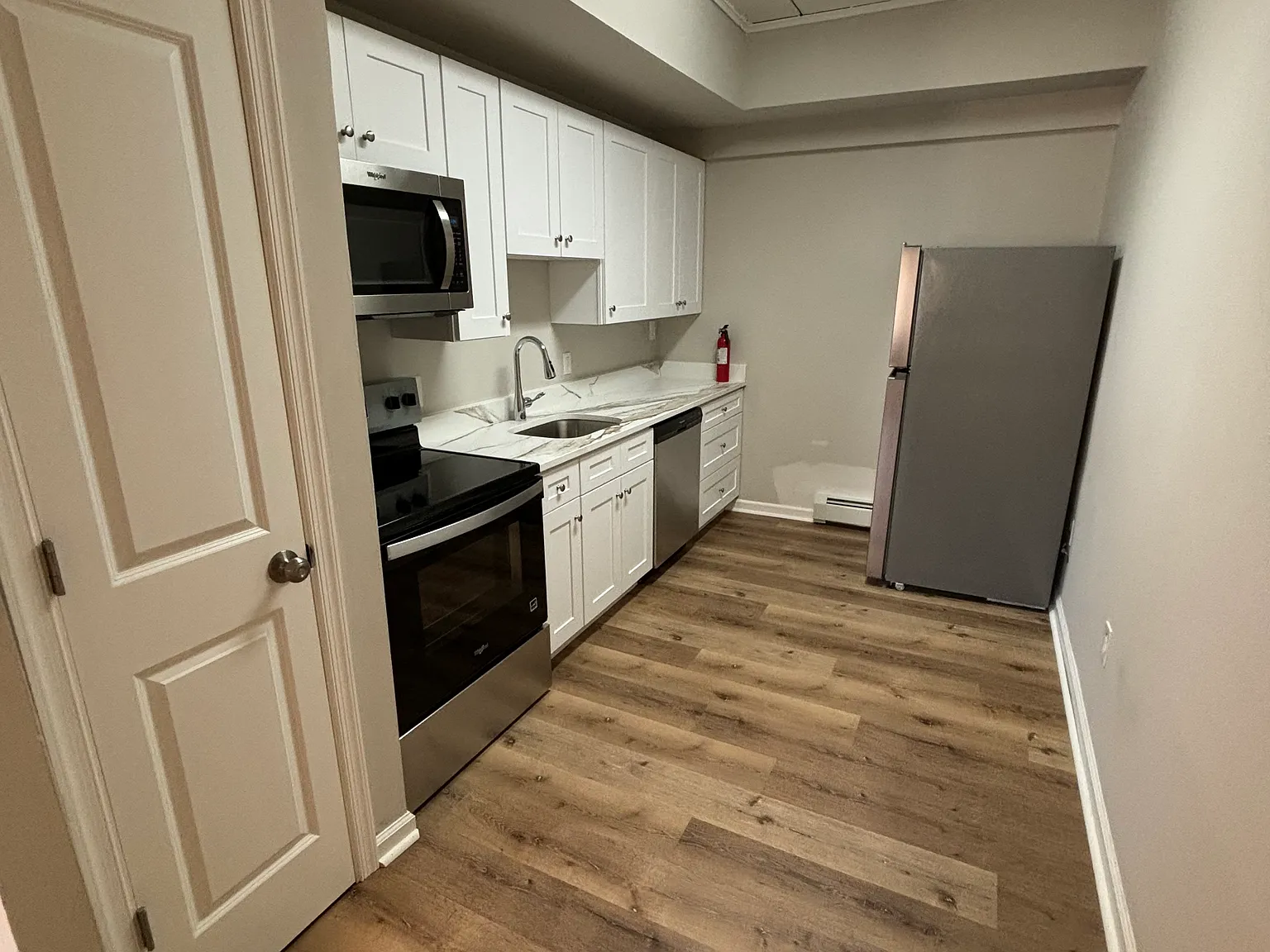 1 bed, $1,450 — Photo 4
