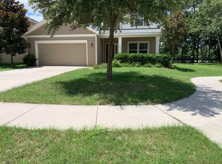 533 Auburn Oaks Rd E, Jacksonville, FL 32218