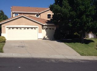 1049 Woodcrest Ct, Vacaville, CA 95688