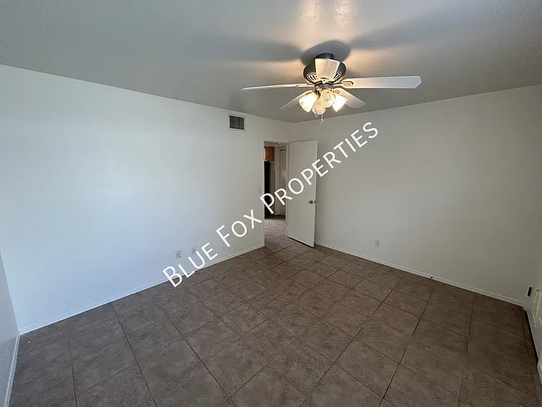 2201 N Sparkman Blvd #2 — Photo 13