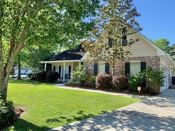 2nd image of 107 Lazy Creek Dr