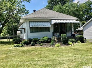 2955 S 4th St, Southern View, IL 62703