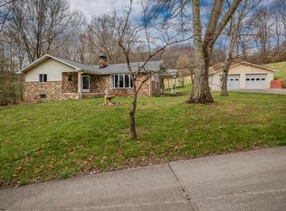 223/227 Ridge Farms Rd, Rivesville, WV 26588