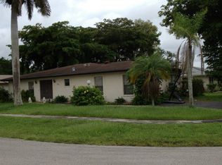 7500 Deuce Ln, Lake Worth, FL 33467