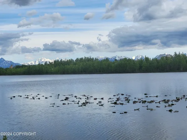 15064 W Alamo Rd, Wasilla, AK 99623