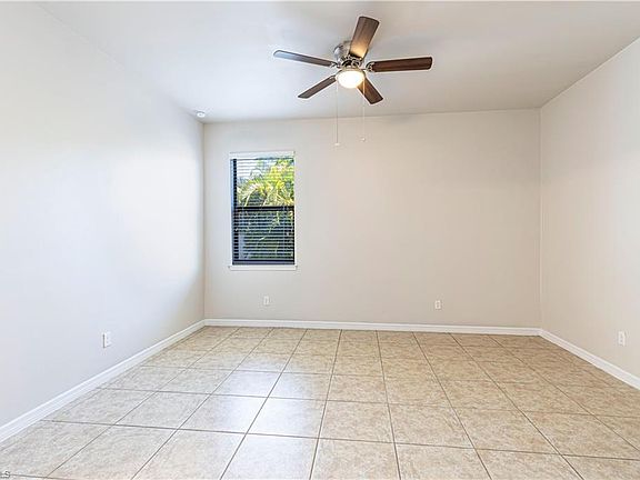 5th image of 2223 SW 21st TER