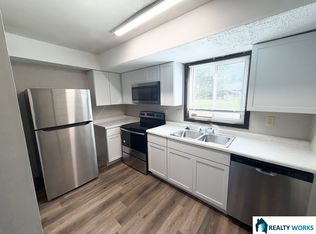 2417 Vine St APT 1, Lincoln, NE 68503