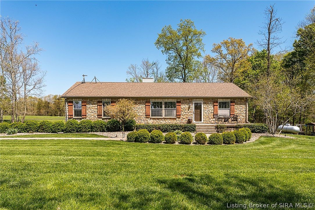 11616 New Market Road, Marysville, IN 47141 | Zillow