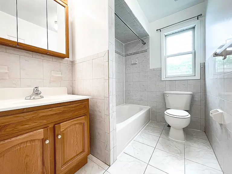 59 Arlington Ave #2 — Photo 8