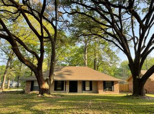 16537 Alford Dr, Greenwell Springs, LA 70739