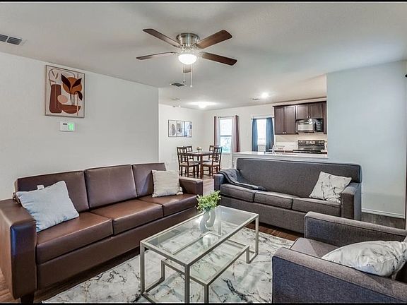 2nd image of 9225 Marilyn Pl