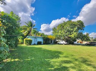 1130 SW 86th Ct, Miami, FL 33144