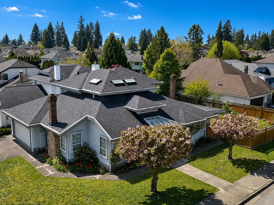 1st image of 1888 Walnut Cres