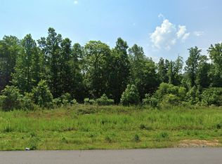 3909 Freeman Park Ct, Walkertown, NC 27051