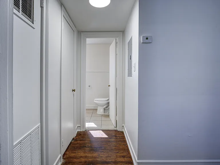 198 Mesa Lanebuilding #6-102 — Photo 7