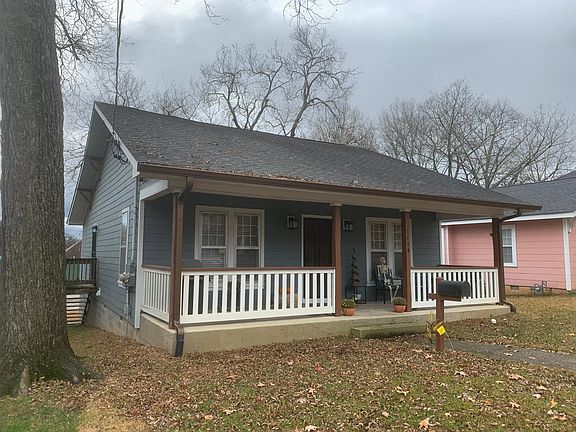 2nd image of 1610 Kirby Ave