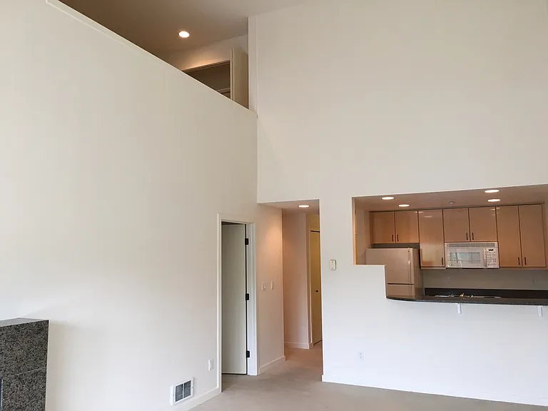 Downtown Mercer Island designed by Roger Newell — Photo 45