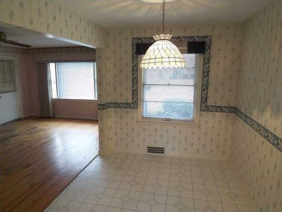 5th image of 3319 Bon Air Ave