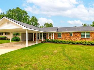 111 Camellia St, Hot Springs, AR 71913