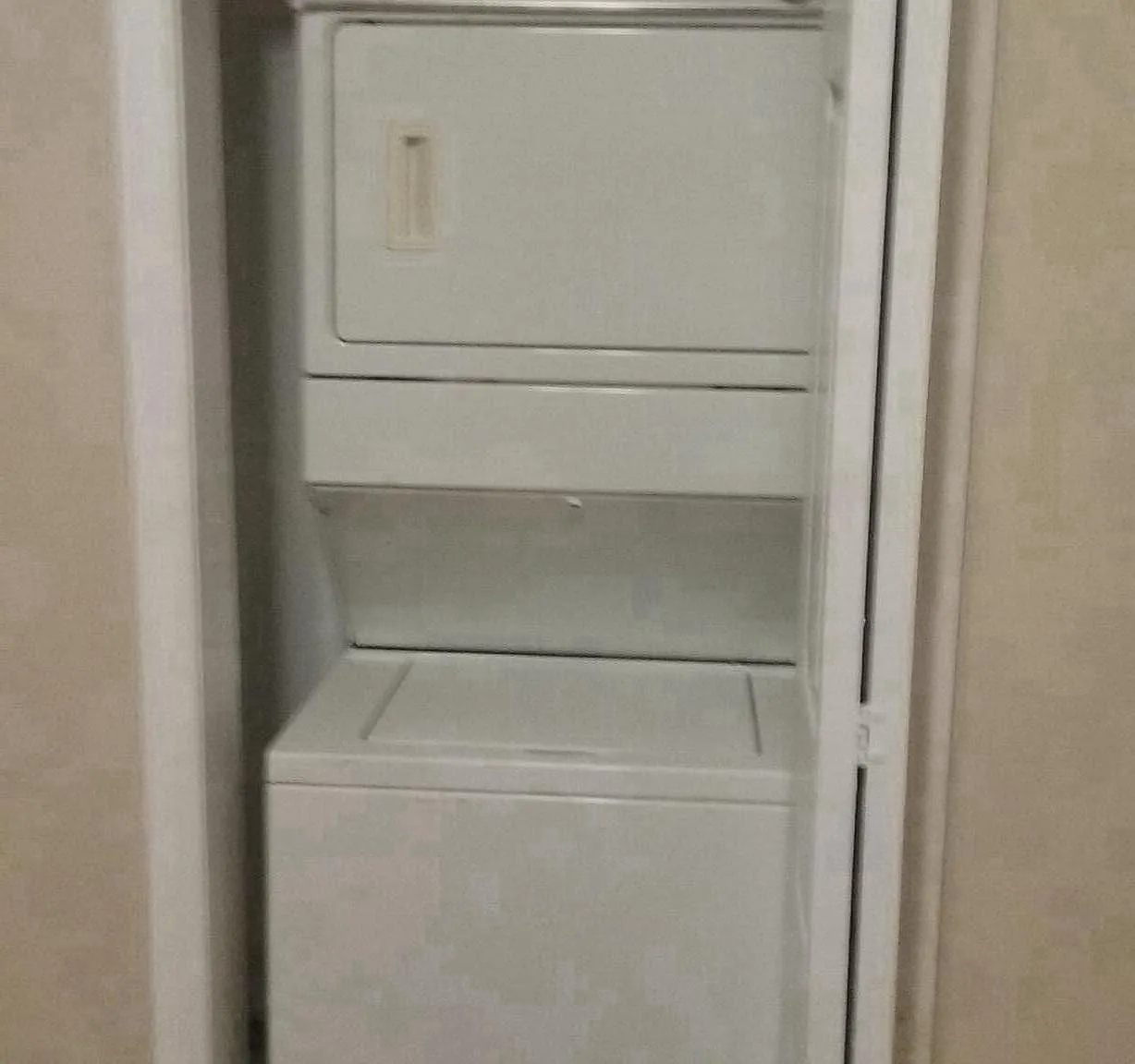 1 bed, 900 sqft, $1,097 — Photo 4