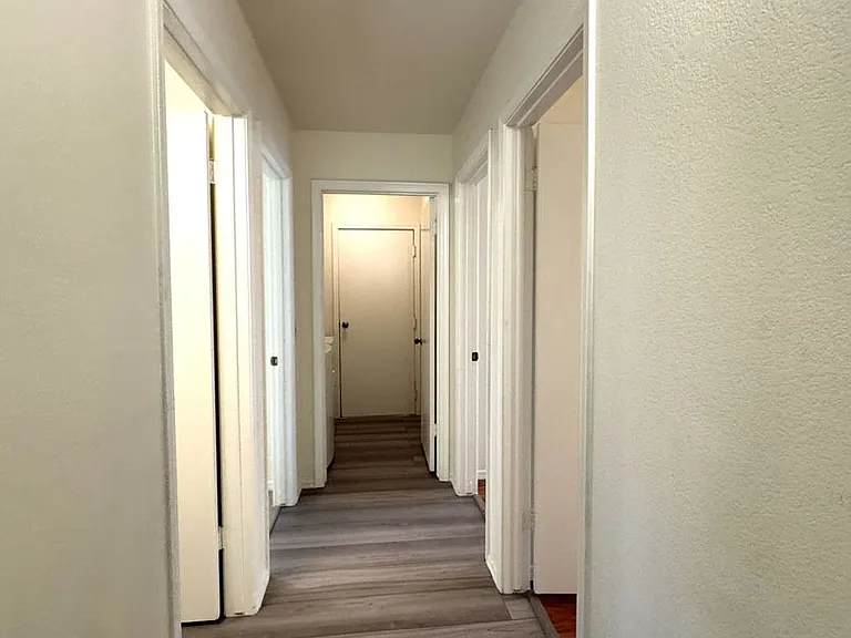 131 S Sean Dr — Photo 7