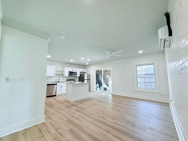 1216 Palmetto Ave #2 — Photo 3