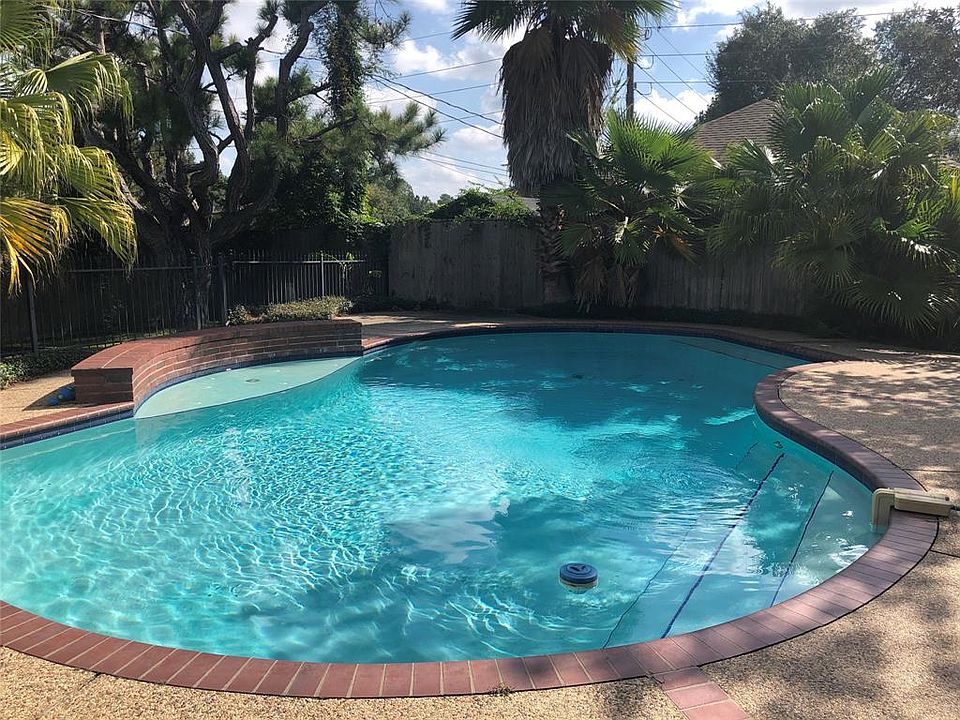 1st image of 13014 Chriswood Dr