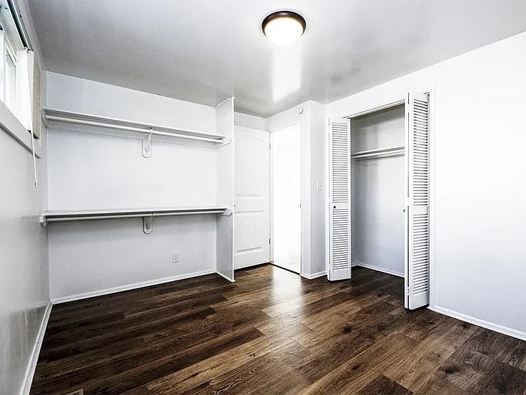 219 E Southgate Ave #1 — Photo 9