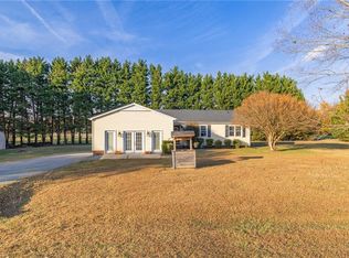 7341 Danay Dr, Kernersville, NC 27284