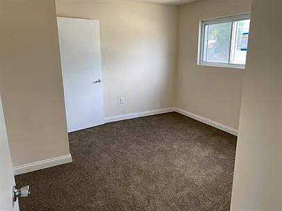 210 Tedmark Ct — Photo 5